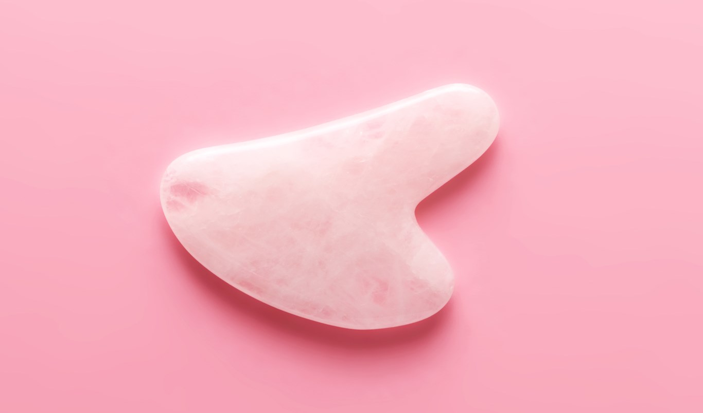 Guide: Maksimer hudens sunnhet med gua sha-massasje