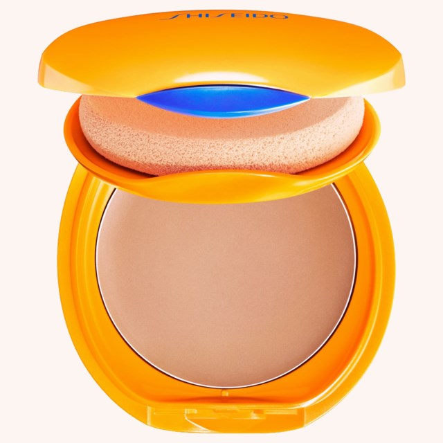 Global Sun Care UV Tanning Compact Foundation Honey