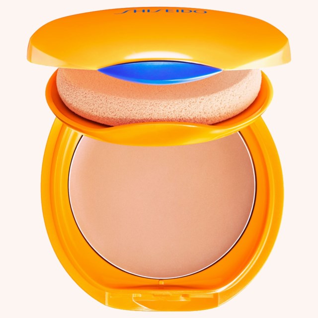 Global Sun Care UV Tanning Compact Foundation Natural
