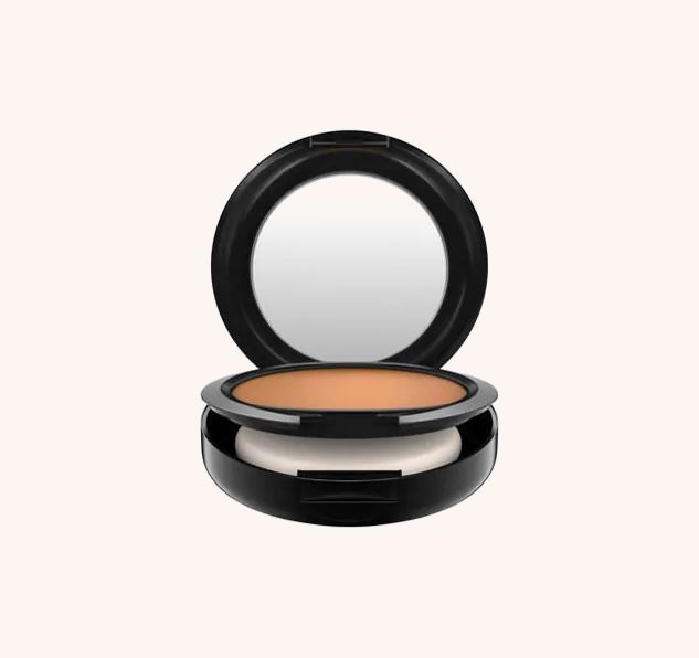 Studio Fix Powder Plus Foundation NW40 Studio Fix Powder Plus Foundation NW40