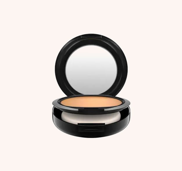 Studio Fix Powder Plus Foundation C6 Studio Fix Powder Plus Foundation C6
