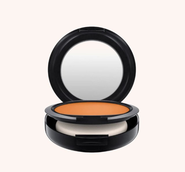 Studio Fix Powder Plus Foundation NC47 Studio Fix Powder Plus Foundation NC47