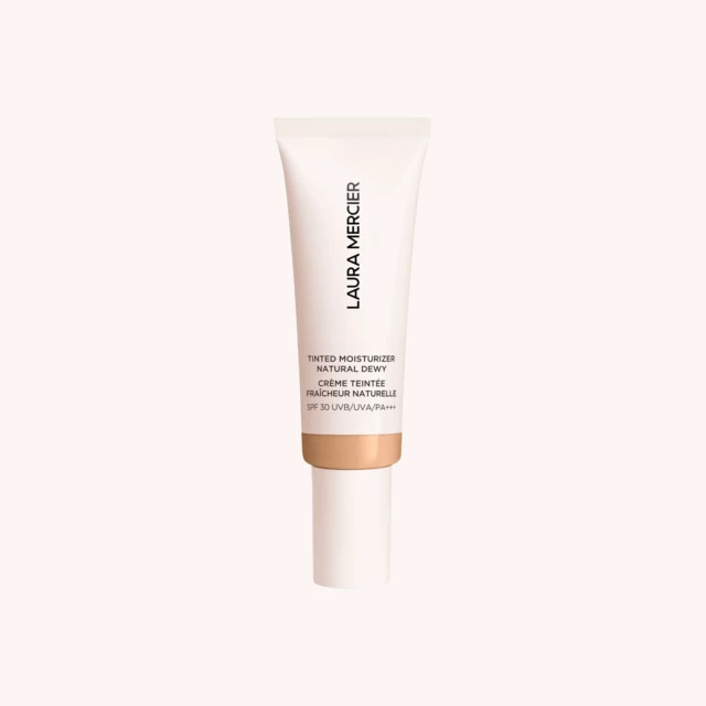 Tinted Moisturizer Natural Dewy 2C Oak Tinted Moisturizer Natural Dewy 2C Oak