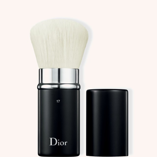 Backstage Kabuki Brush N° 17 Backstage Kabuki Brush N° 17