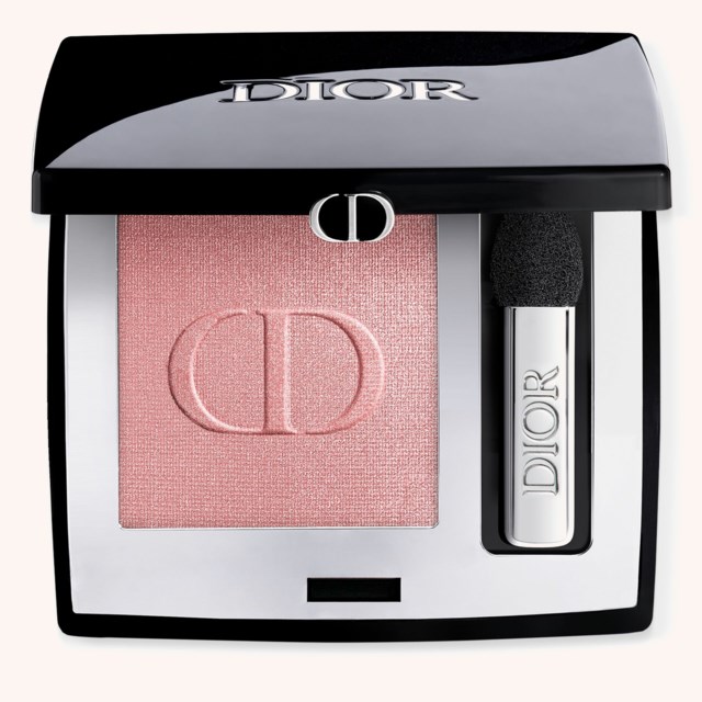 Diorshow Mono Couleur High-Color And Long-Wear Eyeshadow 826 Rose Montaigne Diorshow Mono Couleur High-Color And Long-Wear Eyeshadow 826 Rose Montaigne