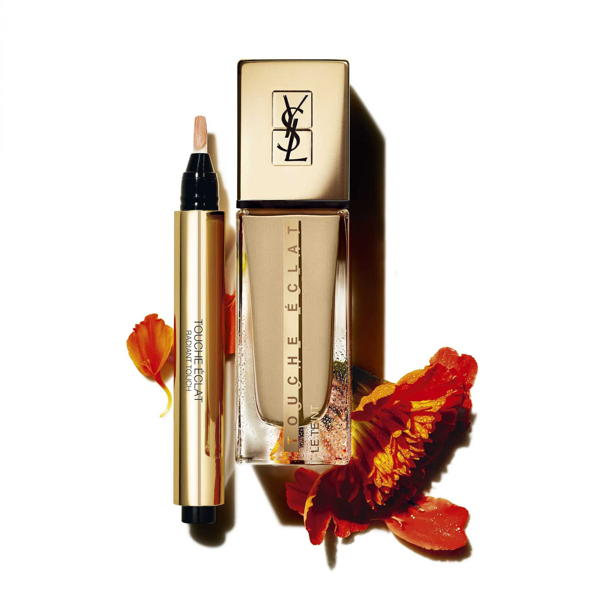 Touche Eclat Le Teint Foundation BD30 Warm Almond Yves Saint Laurent KICKS