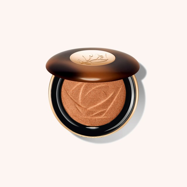 Teint Idole Ultra Wear C.E. Skin Transforming Highlighter 5 Teint Idole Ultra Wear C.E. Skin Transforming Highlighter 5