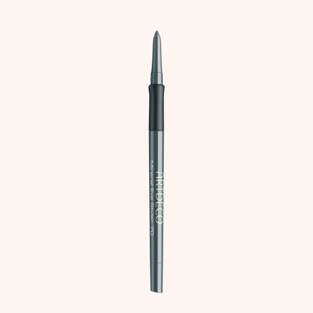 Mineral Eye Styler 70 Fir Sprigs Mineral Eye Styler 70 Fir Sprigs