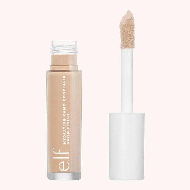 Hydrating Camo Concealer Medium Sand Hydrating Camo Concealer Medium Sand