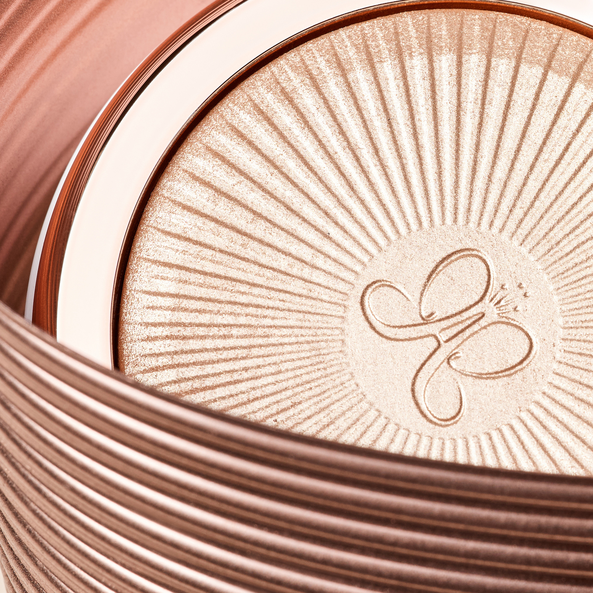 Glow Seeker Highlighter Sun Idol - Anastasia - KICKS Glow Seeker Highlighter Sun Idol - Anastasia - KICKS