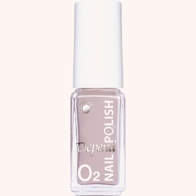 O2 Nail Polish Scandi Girl 724 O2 Nail Polish Scandi Girl 724