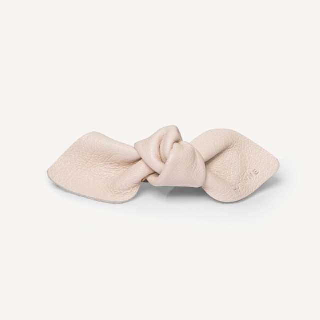 Leather Bow Big On Hair Clip Cream