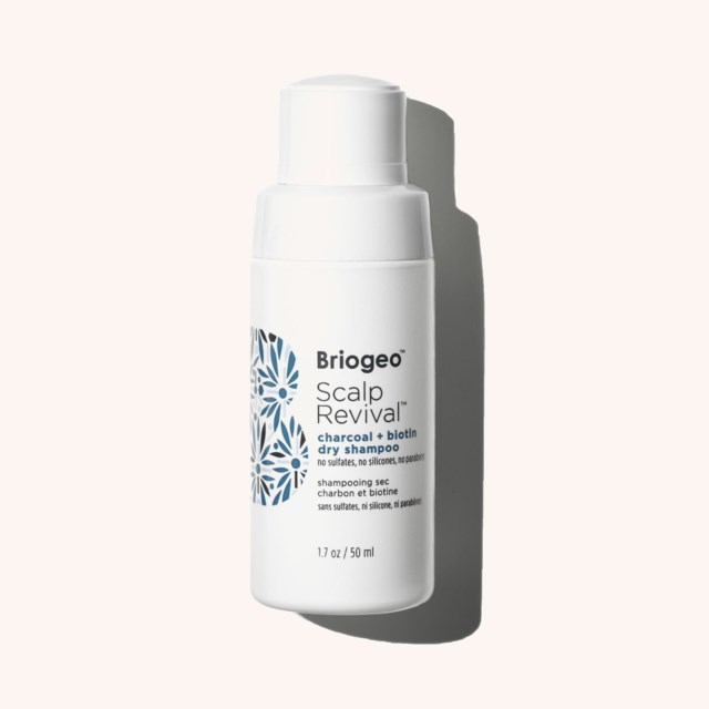 Scalp Revival Charcoal + Biotin Dry Shampoo 50 ml Scalp Revival Charcoal + Biotin Dry Shampoo 50 ml