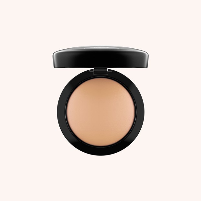 Mineralize Skinfinish/ Natural Medium Tan Mineralize Skinfinish/ Natural Medium Tan
