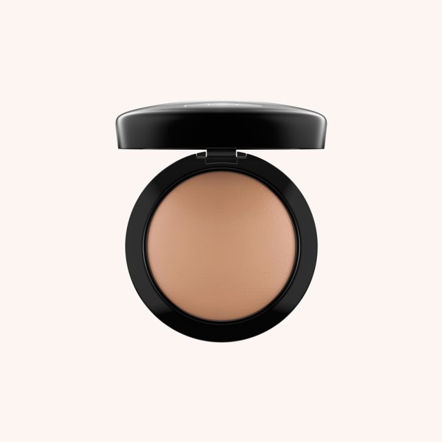 Mineralize Skinfinish/ Natural Dark Golden Mineralize Skinfinish/ Natural Dark Golden