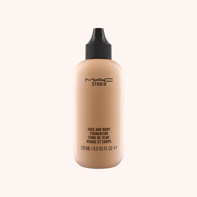 Studio Face & Body Foundation C4