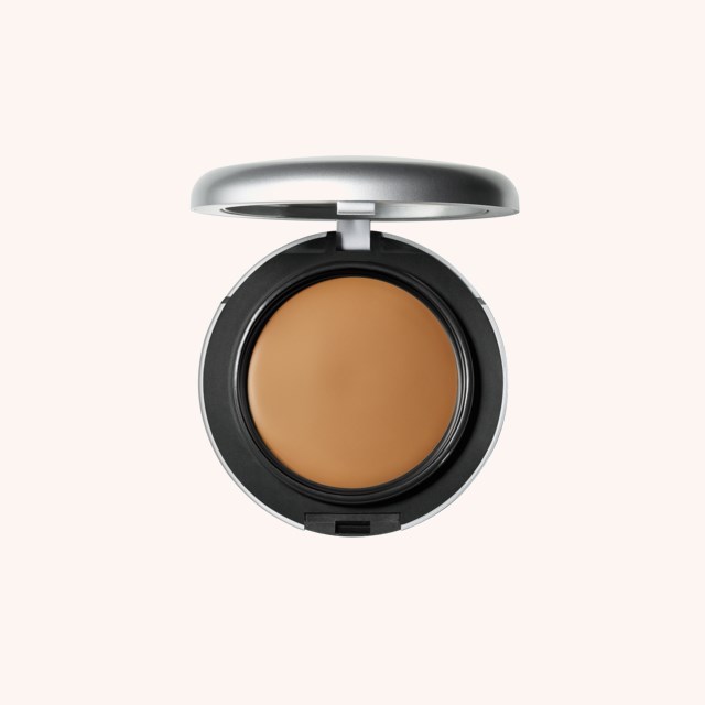 Studio Fix Tech Cream-To-Powder Foundation NC30 Studio Fix Tech Cream-To-Powder Foundation NC30