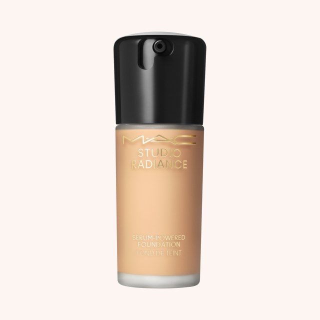 Studio Radiance Serum Powered Foundation NC 35 Studio Radiance Serum Powered Foundation NC 35