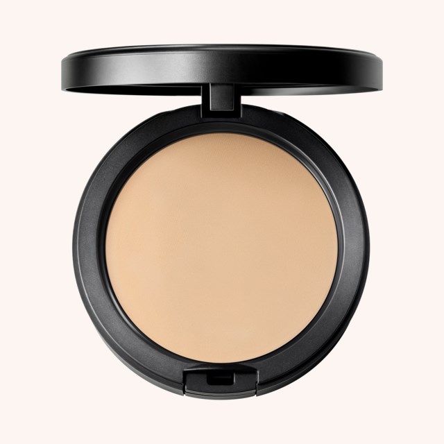 Studio Fix Plus Powder Foundation NC15 Studio Fix Plus Powder Foundation NC15